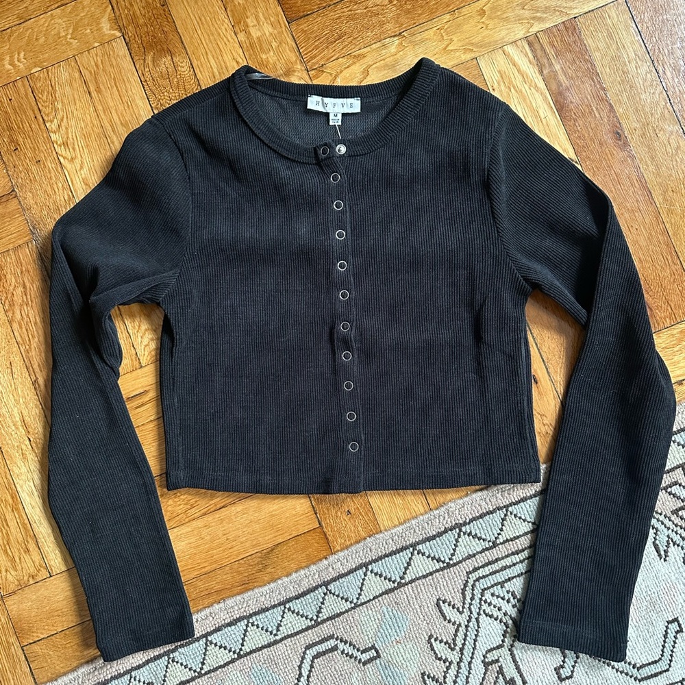 Black Long Sleeve Button-Up Top